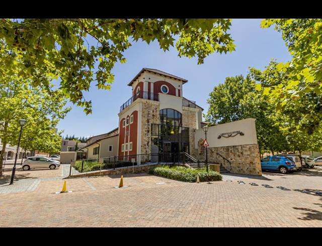 1 BEDROOM APARTMENT TO LET IN ROSENDAL